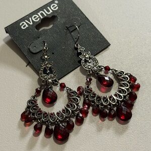 NWT Avenue Crimson and Silver Drop Earrings